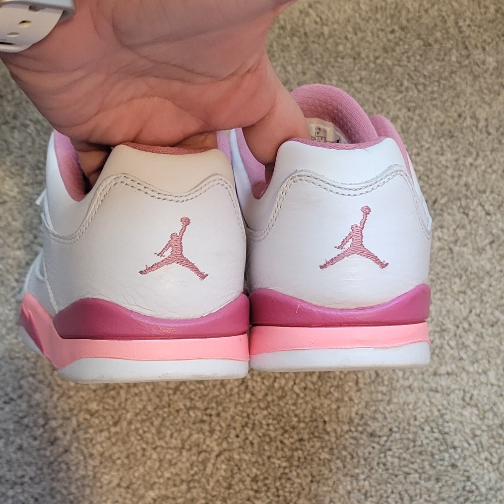 Shoes - Picture 3 of 7